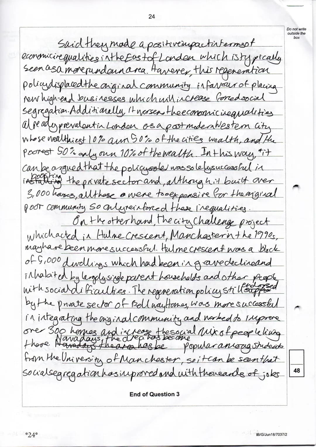 23
ALOOC
03 8 'Britain's urban regeneration policies since 1979 have failed to address problems of
economic inequality and social segregatio
