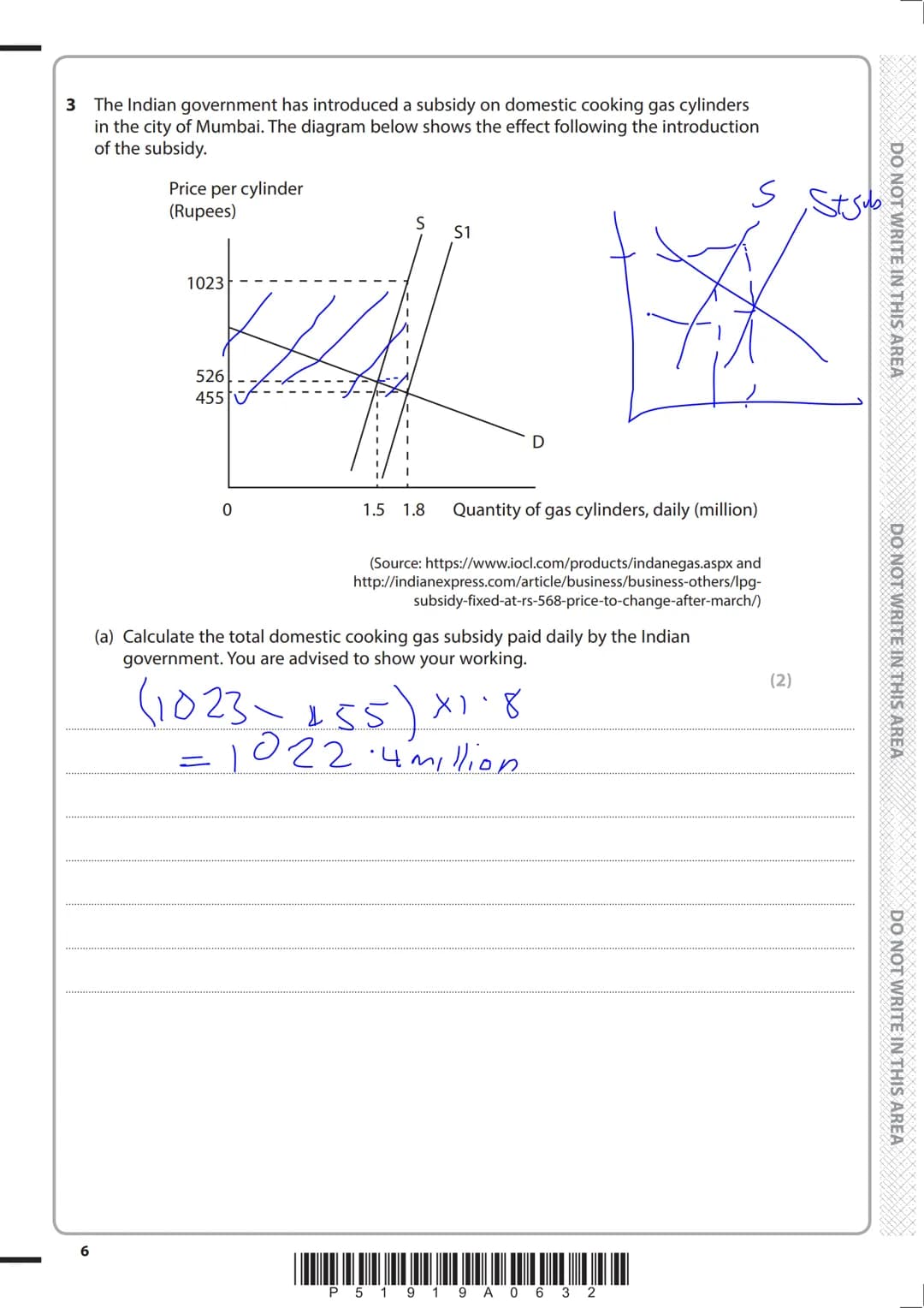 Write your name here
Surname
Centre Number
Pearson Edexcel
Level 3 GCE
Economics A
Tuesday 6 June 2017 - Afternoon
Time: 2 hours
P51919A
©20