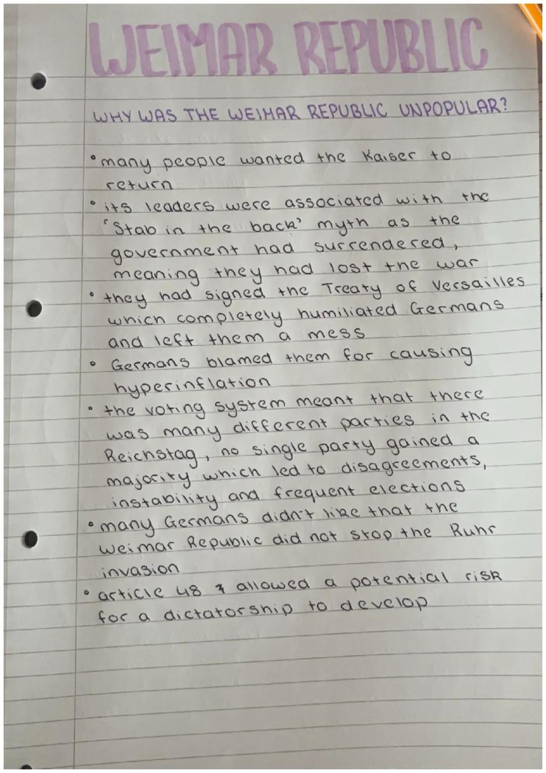 WEIMAR REPUBLIC
WHY WAS THE WEIMAR REPUBLIC UNPOPULAR?
many people wanted the Kaiser to
return
its leaders were associated with
Stab in the
