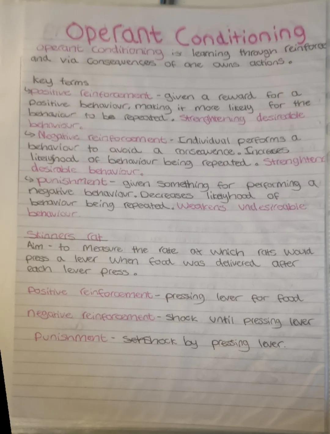 Classical Conditioning
Classical conditioning is where
associate stimuli with
you learn to
events you experience
in your
enviroment.
Process