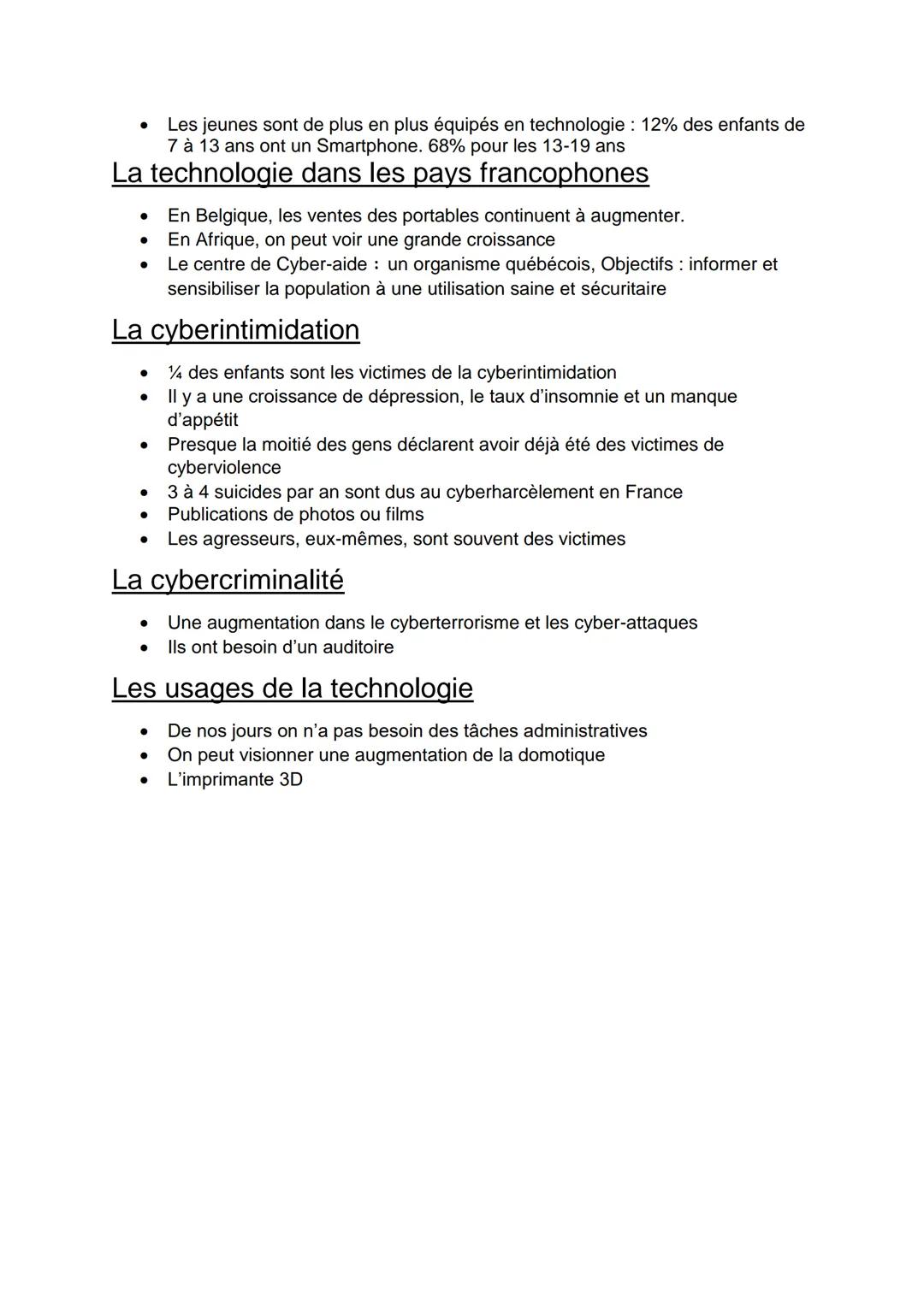 Les Réseaux Sociaux
En Afrique, on peut voir une grande croissance. En 2016: 146,6 millions des
gens utilise la technologie pour les réseaux