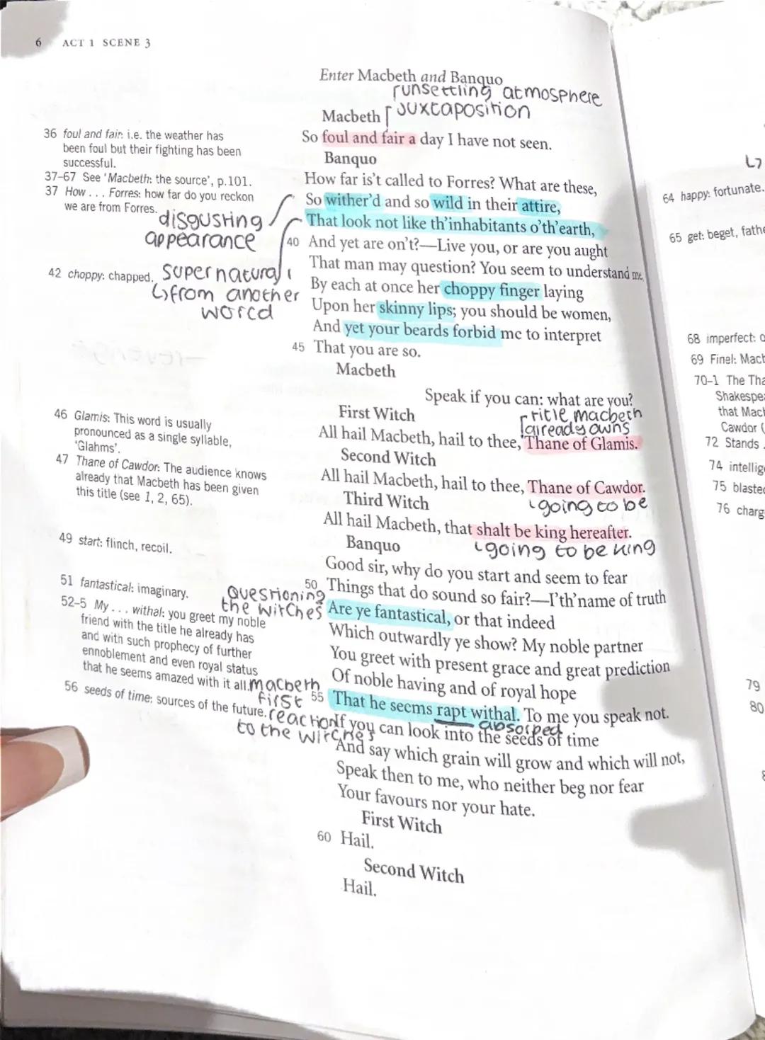 Act 1 Scene 1
A Prologue of evil: the three witches
arrange to meet Macbeth when the fighting
is over.
3 hurly-burly: turmoil, tumult.
4 Whe