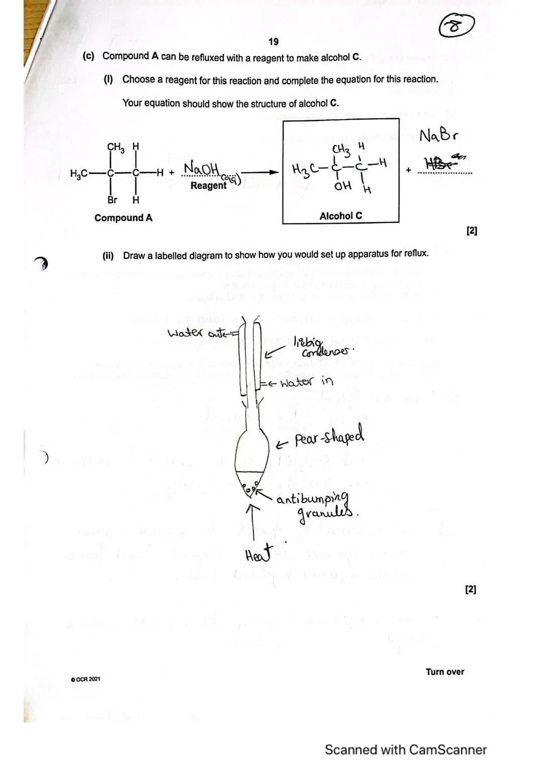 6
(6
14
Organic compounds can be prepared in the laboratory using synthetic routes with two or more
stages.
(a) A student devises a two-stag