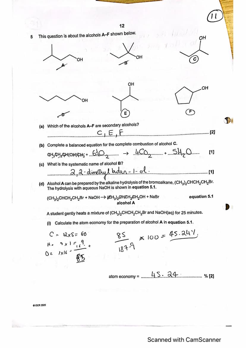 6
(6
14
Organic compounds can be prepared in the laboratory using synthetic routes with two or more
stages.
(a) A student devises a two-stag