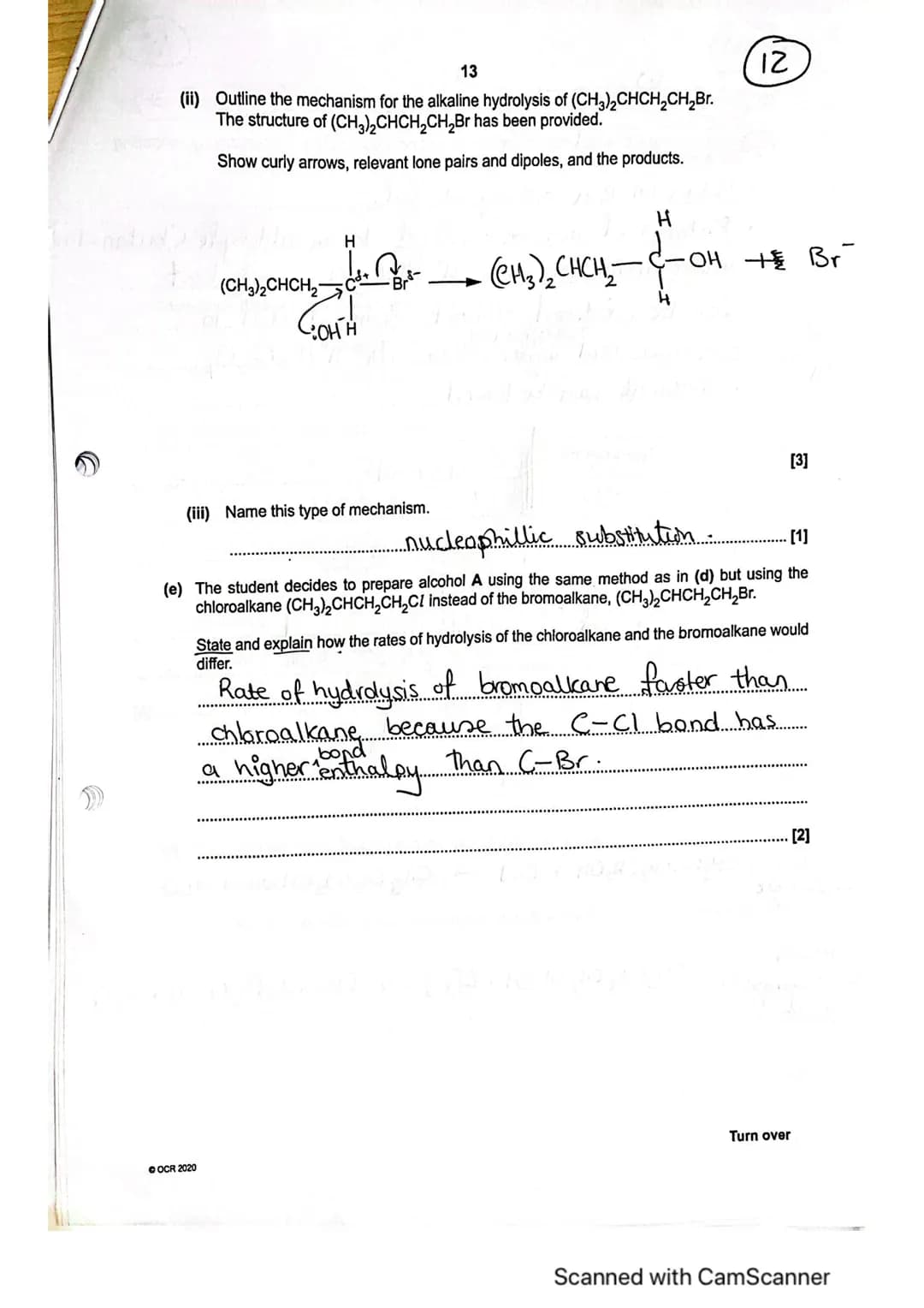6
(6
14
Organic compounds can be prepared in the laboratory using synthetic routes with two or more
stages.
(a) A student devises a two-stag