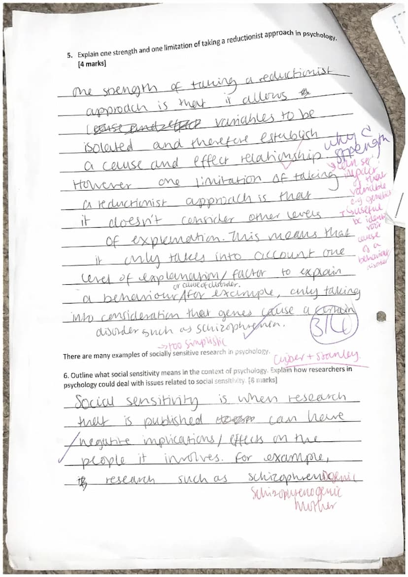 A-Level Psychology
Paper 3-issues and options in psychology
Time allowed: 1 hour
●
INSTRUCTIONS
Write your name clearly at the top of both b