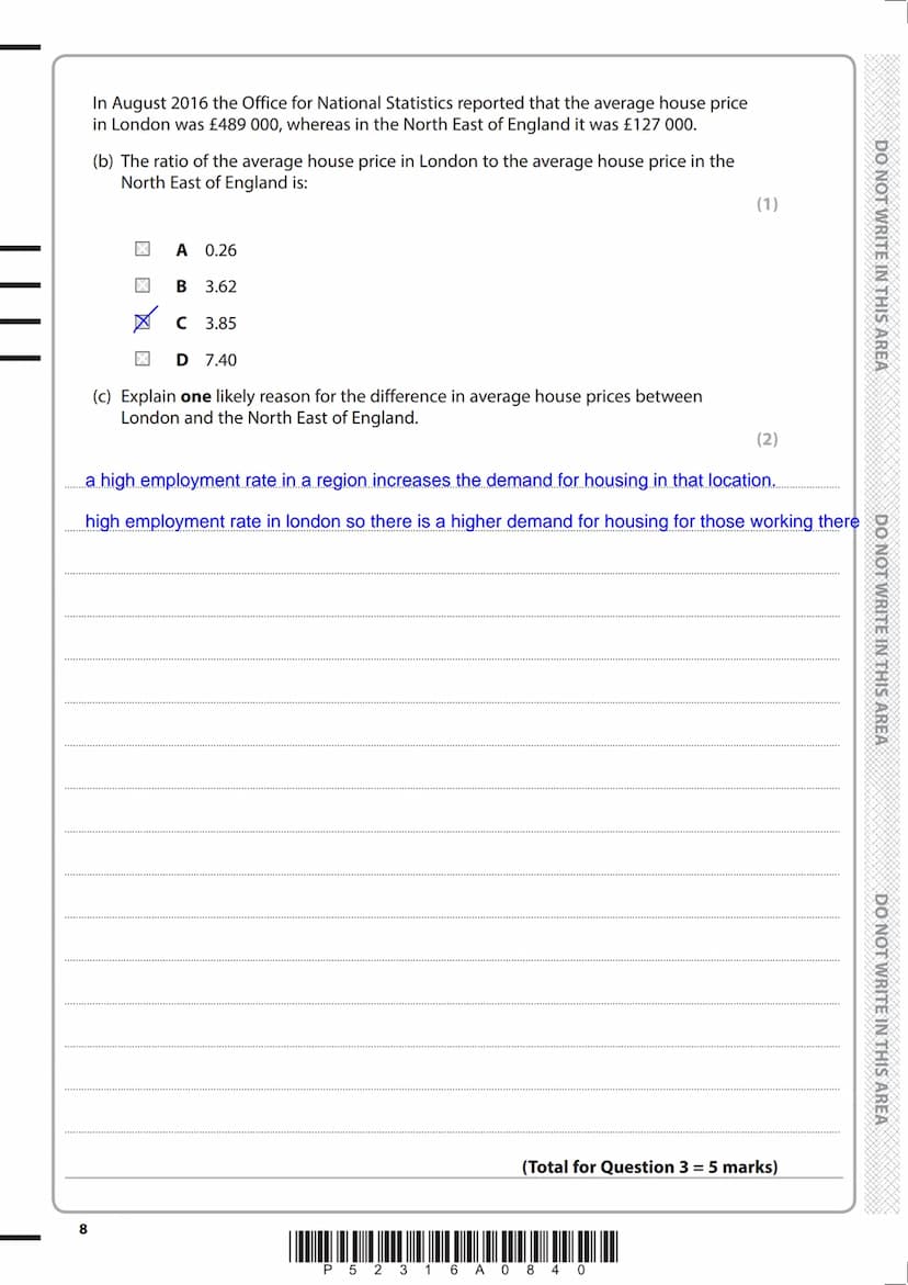 Write your name here
Surname
Centre Number
Pearson Edexcel
Level 3 GCE
Economics A
Tuesday 5 June 2018 - Afternoon
Time: 2 hours
P52316A
©20