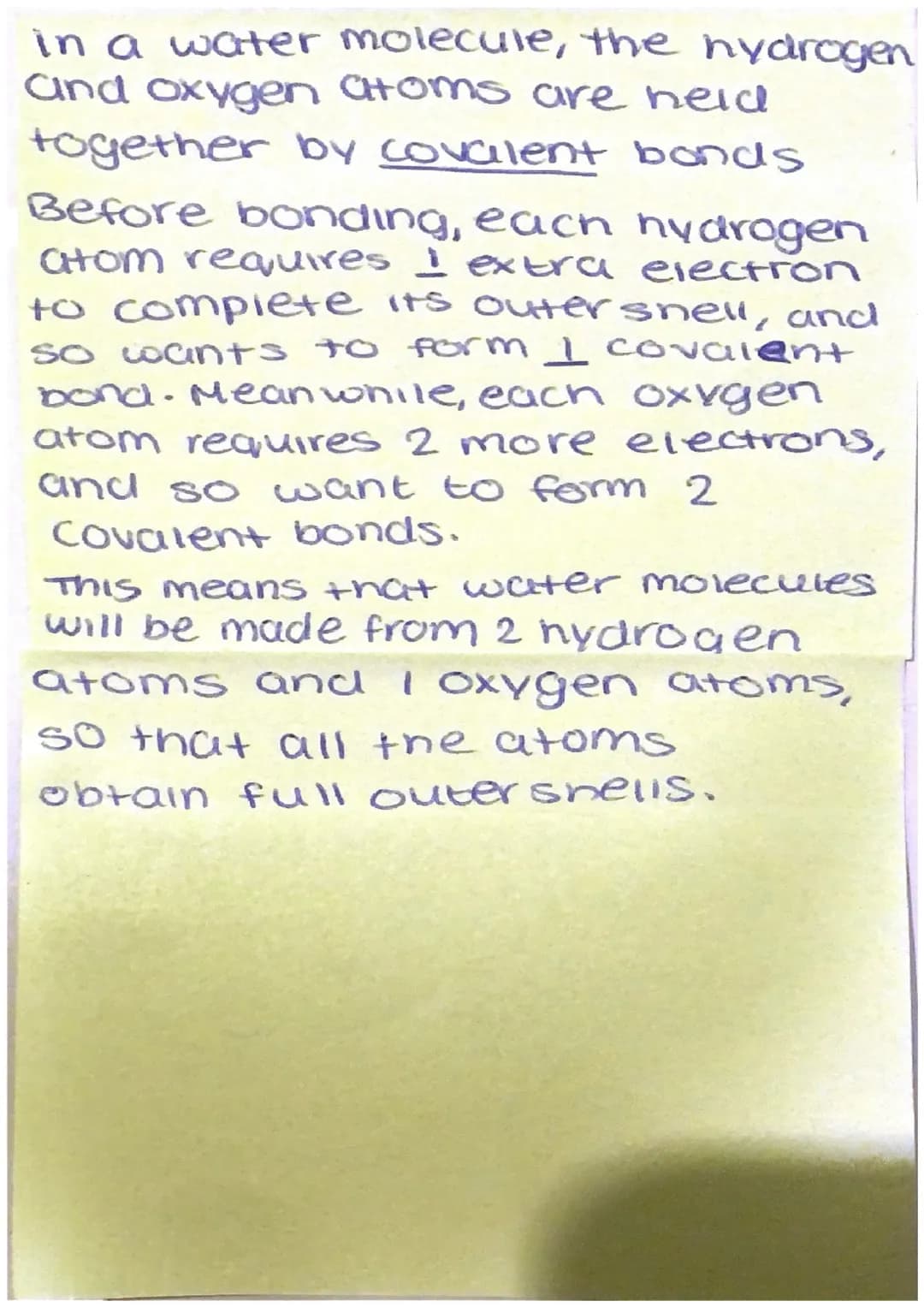 Covalent bonding:
isharing electrons)
Jonic bonds:
•Oppositely charged ions
Attracted by electrostatic
• Have a full outer sheil
with non-me