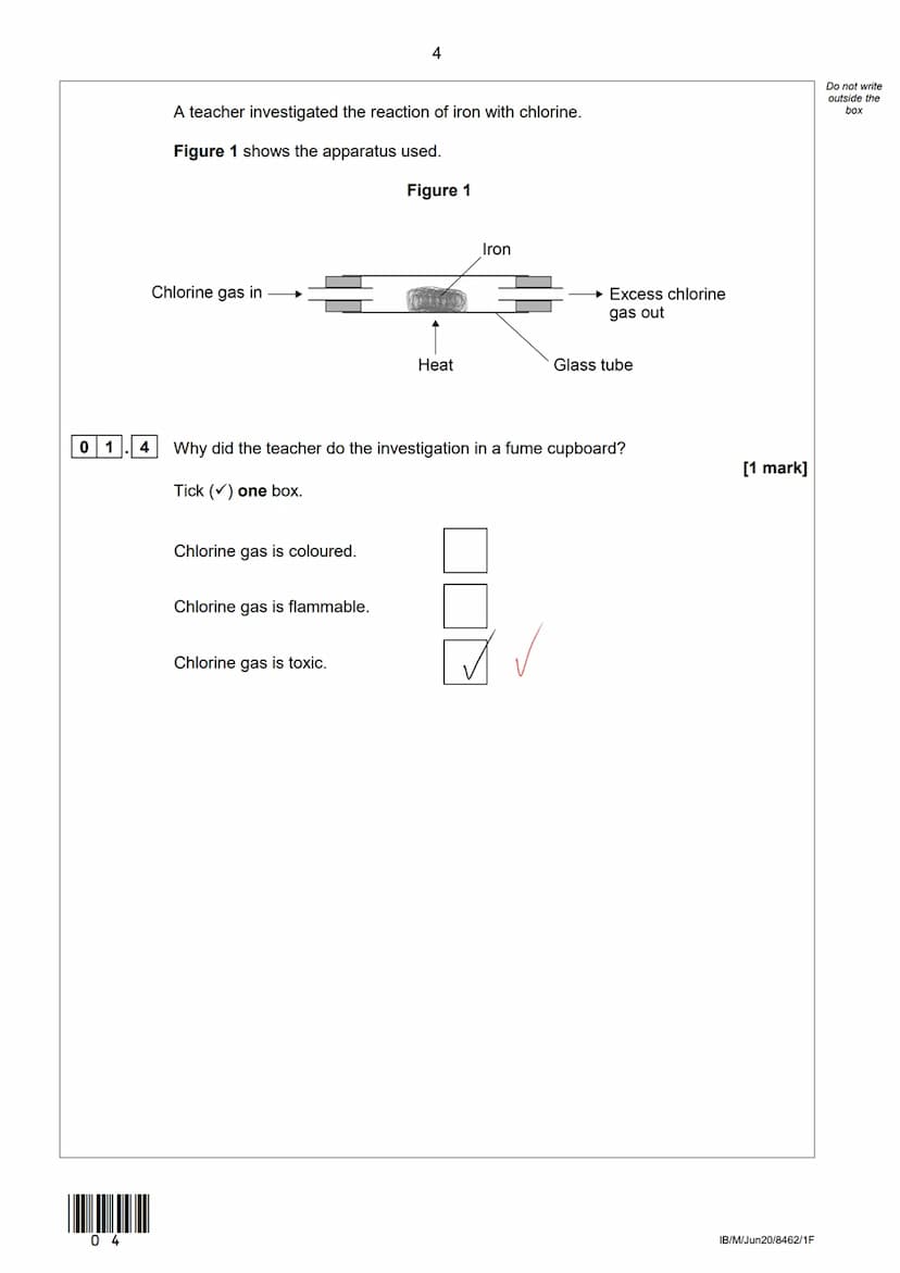 AQA
Please write clearly in block capitals.
Centre number
Surname
Forename(s)
Candidate signature
GCSE
CHEMISTRY
Foundation Tier
Le
I declar
