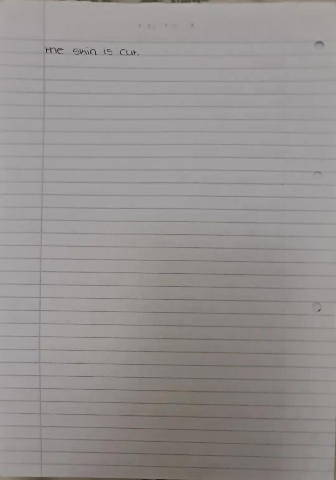 Circulatory system
why do we need a circulatory system?
For Hansport of materials - to deliver glucose ana
oxygen to all cells of the body a