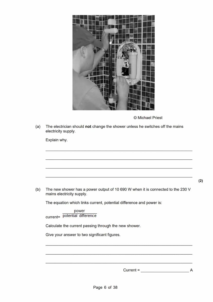 revise
with
harry
AQA Physics
Topic 2: Electricity
Master Booklet
Answer the questions that are given to you, and you
can use the mark schem