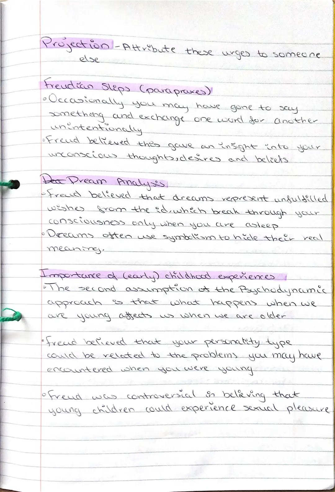 Freud and the Psychodynamic perspective
in Pychology
Psychodynamic perspective
Key assumptions
• The importcunce of the unconscious mind as 