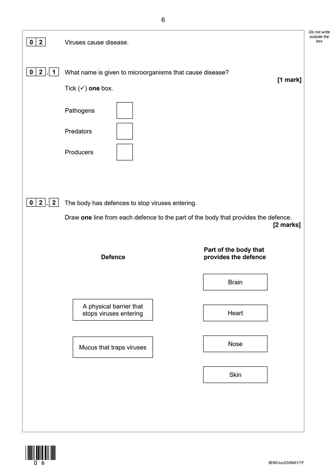 AQA
Please write clearly in block capitals.
Centre number
Surname
Forename(s)
Candidate signature
GCSE
BIOLOGY
Candidate number
I declare th